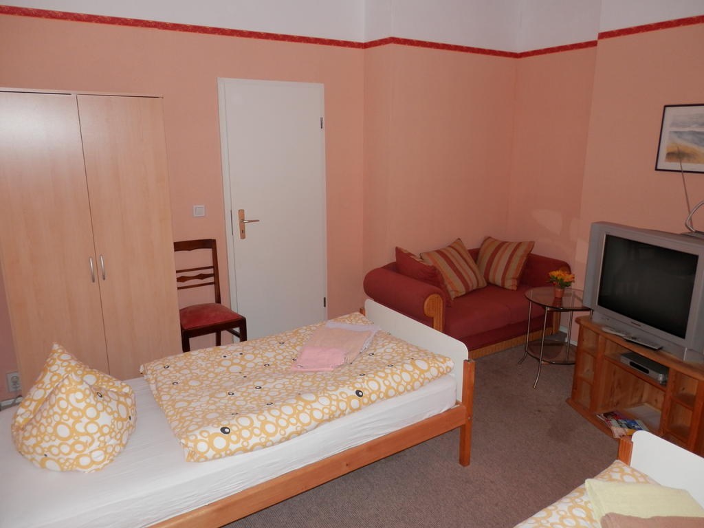 Kopenicker Hof Guest House Berlin Room photo